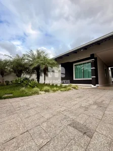 Casa com 5 Quartos à venda, 167m² no João Costa, Joinville