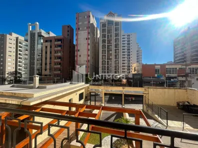 Apartamento com 3 Quartos para alugar, 91m² no Cambuí, Campinas