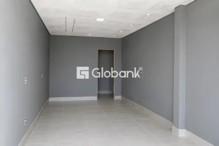 Ponto Comercial com 2 Quartos para alugar, 32m² no Vila Ipiranga, Montes Claros