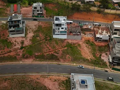 Lote/Terreno à venda, 646m² no Ipiranga, Juiz de Fora