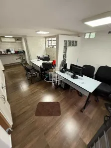 Casa com 3 Quartos à venda, 230m² no Vila Guaca, São Paulo