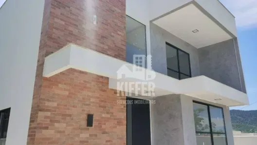 Casa de Condomínio com 4 Quartos à venda, 199m² no Ubatiba, Maricá