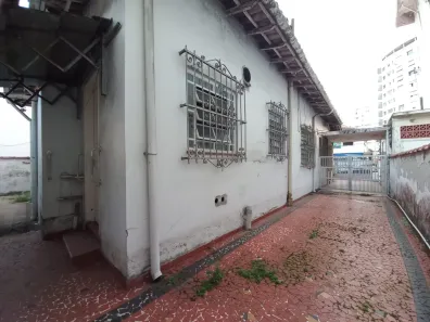 Lote/Terreno com 1 Quarto à venda, 270m² no Ponta da Praia, Santos