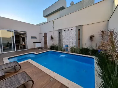 Casa de Condomínio com 3 Quartos à venda, 240m² no Vila Cordenonsi, Americana