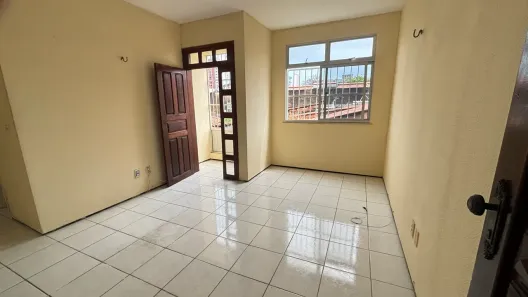 Apartamento com 2 Quartos para alugar, 62m² no Centro, Fortaleza