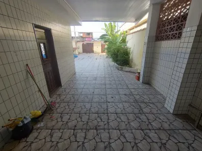 Casa com 2 Quartos à venda, 104m² no Jardim Paraíso, São Vicente