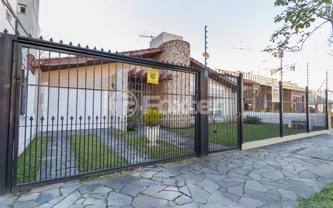 Casa com 3 Quartos à venda, 216m² no Sarandi, Porto Alegre