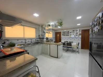 Apartamento com 4 Quartos à venda, 290m² no Batista Campos, Belém