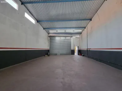 Galpão/Depósito/Armazém à venda, 200m² no Vila São Sebastião, Mogi das Cruzes