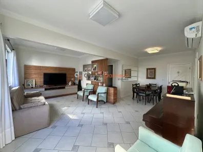 Apartamento com 2 Quartos à venda, 97m² no Centro, Florianópolis