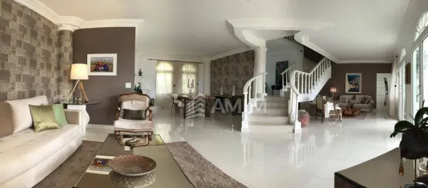 Casa com 5 Quartos à venda, 702m² no Camboinhas, Niterói