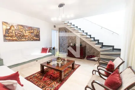 Casa com 3 Quartos à venda, 150m² no Vila Romana, São Paulo
