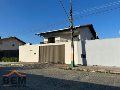 Casa com 4 Quartos à venda, 348m² no Centro, Camboriú