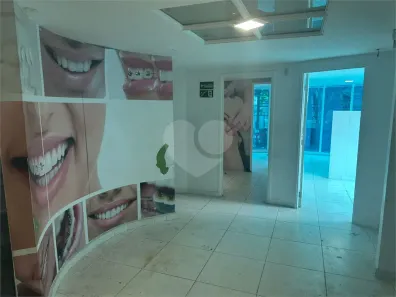 Prédio Comercial para alugar, 600m² no Pinheiros, São Paulo