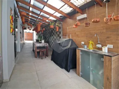 Sobrado com 3 Quartos à venda, 236m² no Indianópolis, São Paulo