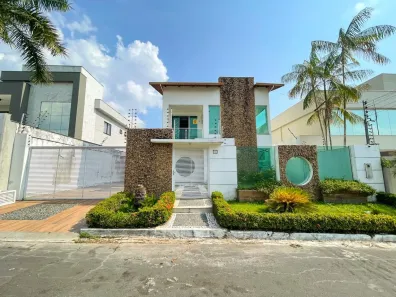 Casa de Condomínio com 3 Quartos à venda, 200m² no Ponta Negra, Manaus