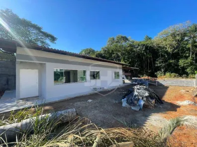 Casa com 3 Quartos para alugar, 159m² no Velha Central, Blumenau