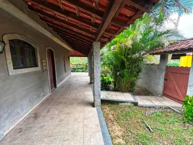 Casa de Condomínio com 3 Quartos à venda, 120m² no Iconha, Guapimirim