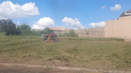 Lote/Terreno à venda, 250m² no Jardim Letícia, São Carlos