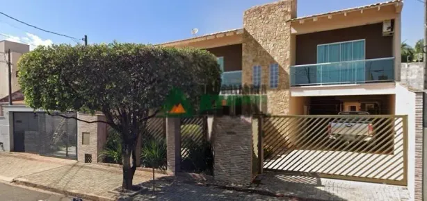 Casa com 3 Quartos à venda, 332m² no Jardim Esperança, Londrina