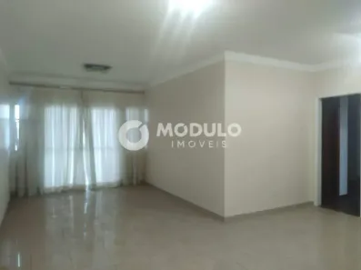 Apartamento com 4 Quartos à venda, 160m² no Osvaldo Rezende, Uberlândia