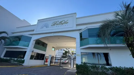 Apartamento com 2 Quartos à venda, 94m² no Coqueiros, Florianópolis