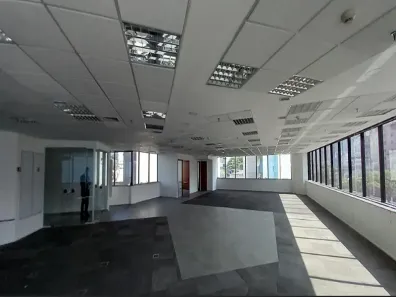 Sala Comercial com 4 Quartos para alugar, 178m² no Jardim Paulistano, São Paulo