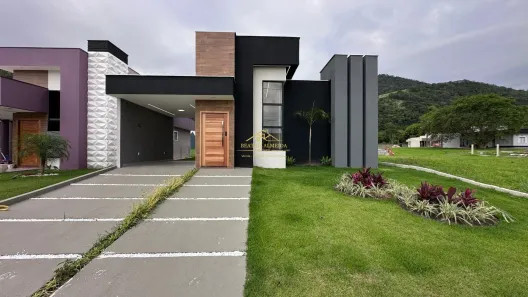 Casa com 3 Quartos à venda, 130m² no Pindobas, Maricá