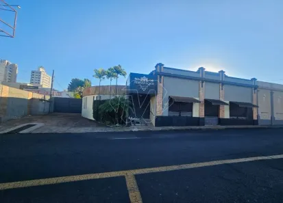 Ponto Comercial à venda, 971m² no Centro, Araraquara