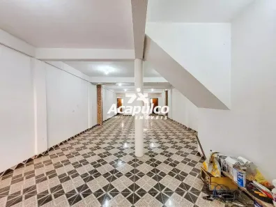 com 3 Quartos para alugar, 217m² no Jardim Bertoni, Americana