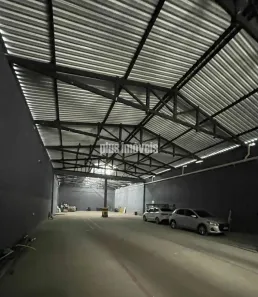Galpão/Depósito/Armazém para venda ou aluguel, 645m² no Pinheiros, São Paulo