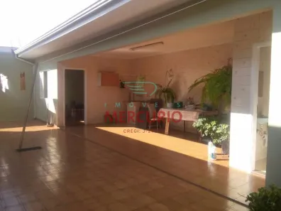 Casa com 3 Quartos à venda, 235m² no Centro, Bauru