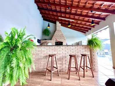 Casa com 2 Quartos à venda, 243m² no Jardim Tropical, Londrina