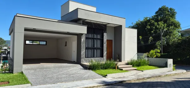 Casa de Condomínio com 4 Quartos à venda, 225m² no Itacorubi, Florianópolis