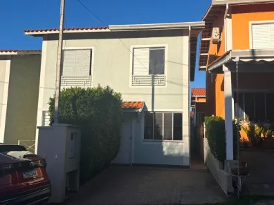 Casa de Condomínio com 2 Quartos para alugar, 60m² no Granja Viana, Cotia