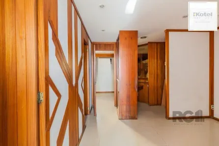 Sala Comercial à venda, 50m² no Independência, Porto Alegre