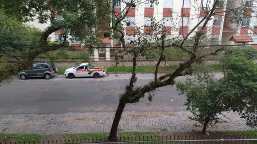 Apartamento com 2 Quartos à venda, 52m² no Vila Nova, Porto Alegre