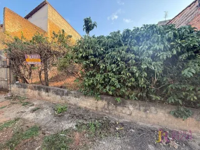 Lote/Terreno à venda, 250m² no Jardim São Miguel, Bragança Paulista