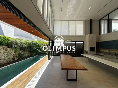 Casa de Condomínio com 4 Quartos para alugar, 300m² no Nova Uberlândia, Uberlândia