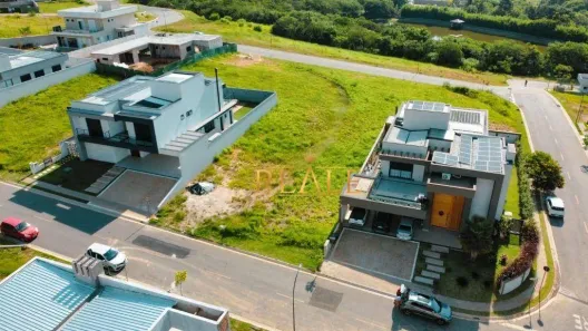 Lote/Terreno à venda, 609m² no Santa Cândida, Vinhedo