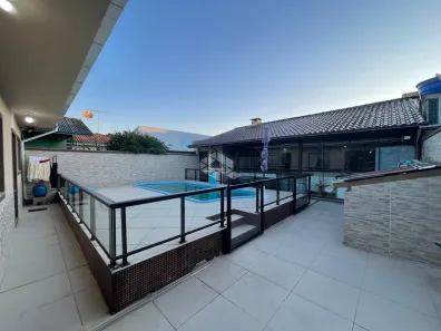 Casa com 2 Quartos à venda, 120m² no Forquilhas, São José