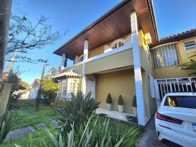 Casa com 3 Quartos à venda, 245m² no Canto, Florianópolis