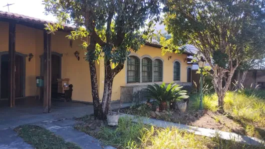 Lote/Terreno com 1 Quarto à venda, 463m² no Centro, Contagem