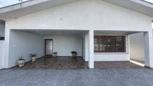 Casa com 2 Quartos para alugar, 90m² no Cidade Jardim, Americana