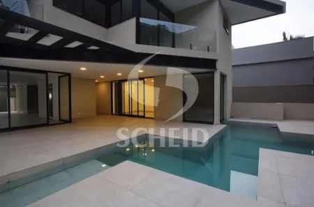 Sobrado com 5 Quartos à venda, 900m² no Jardim Guedala, São Paulo