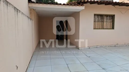 Casa com 5 Quartos à venda, 170m² no Martins, Uberlândia
