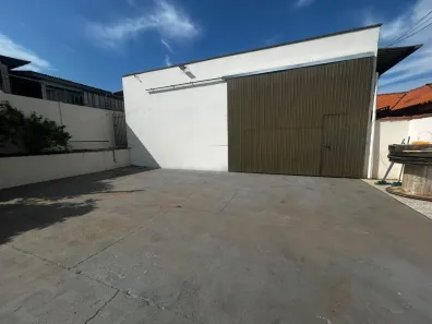 Galpão/Depósito/Armazém para alugar, 200m² no Neves, Ponta Grossa