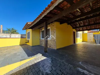 Casa com 2 Quartos à venda, 80m² no Centro, Peruíbe