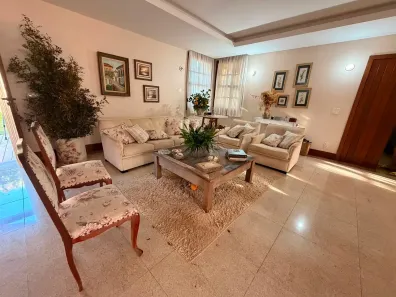 Casa com 4 Quartos à venda, 450m² no Manguinhos, Serra