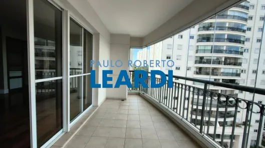 Apartamento com 3 Quartos para alugar, 120m² no Vila Sofia, São Paulo
